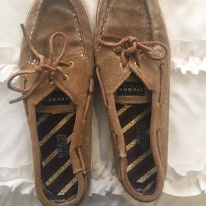 Sperry top-sider boat shoes